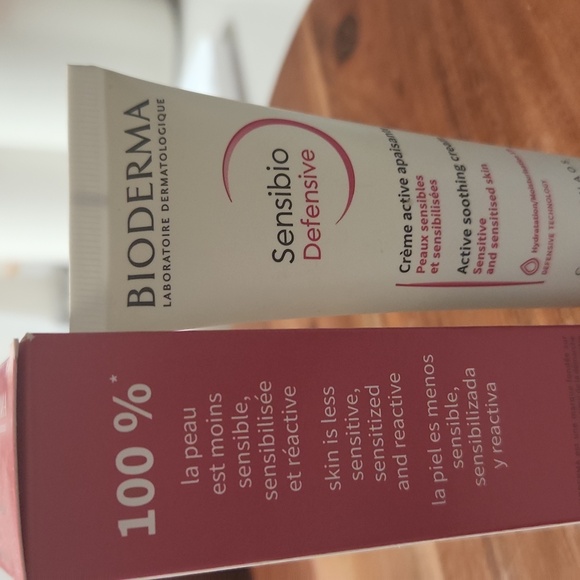 TWO Bioderma Defensive skin cream's - Picture 3 of 5